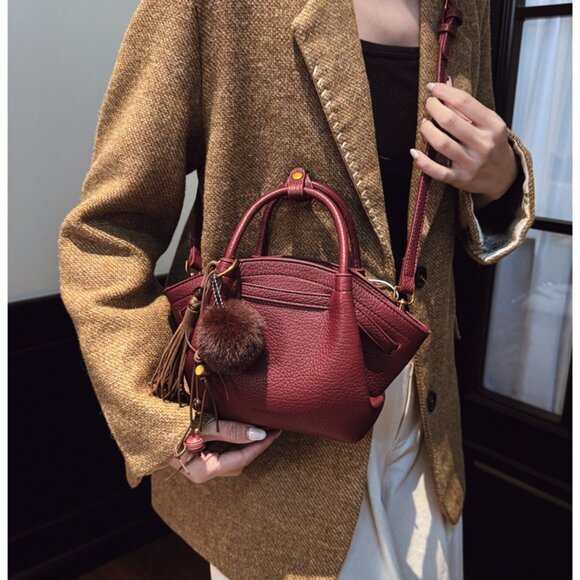 CHIC Pleated Tote Bag - Crossbody & Top Handle /Multiple colors available - Picture 8 of 15